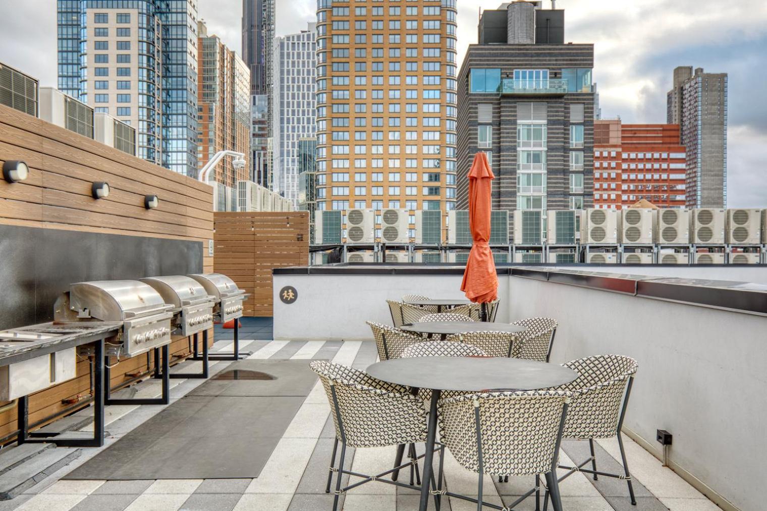 Blueground Bridge Plaza Rooftop Nr Brooklyn Bridge Nyc-1873